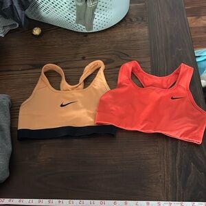 Nike sports bras (2) xs